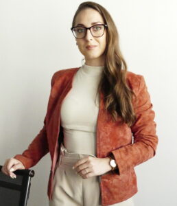 Lektorka Dubravka Karadarević