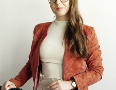 Lektorka Dubravka Karadarević